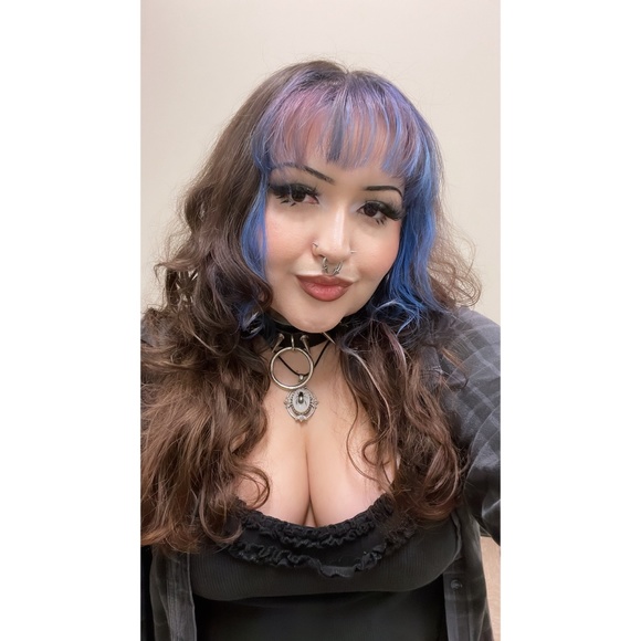 Meet your Posher, Kelly - Picture 1 of 1